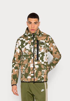 nike jacke dünn herren|Nike Jacken für Herren riesige Auswahl online .